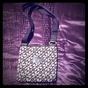 Tommy Hilfiger Navy Crossbody